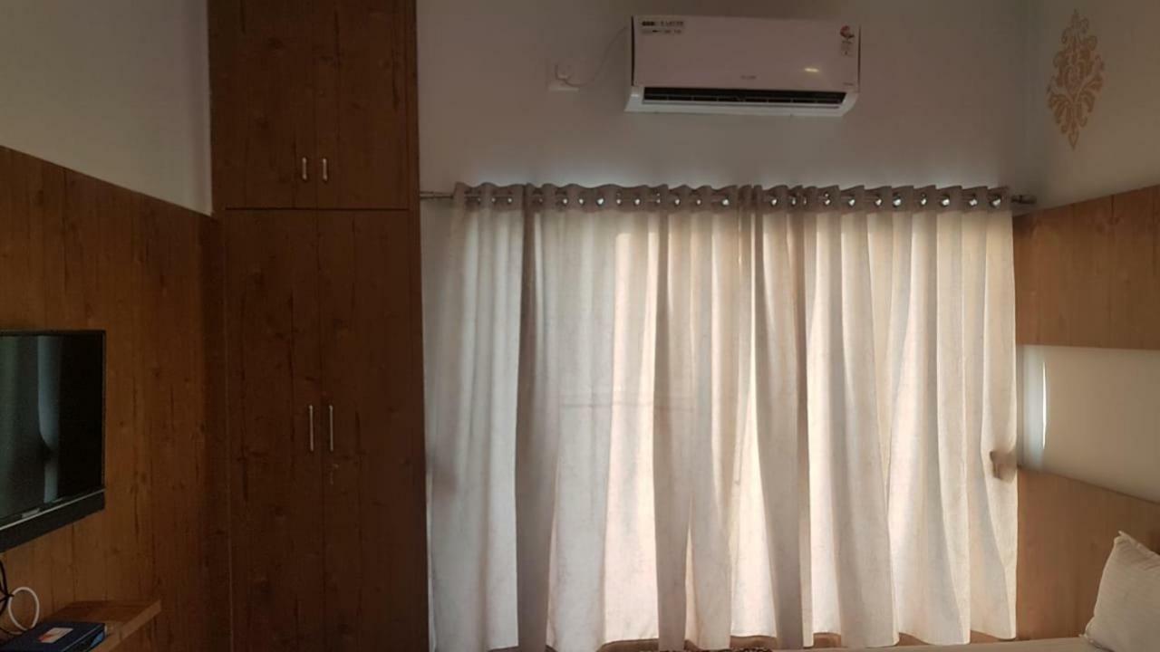 סאסאן גיר Houbara Resort מראה חיצוני תמונה